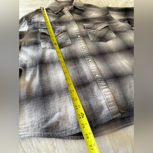 Levi’s Oversized Flannel Button-Down Shirt Gray Plaid Western Women’s Large - Picture 10 of 10